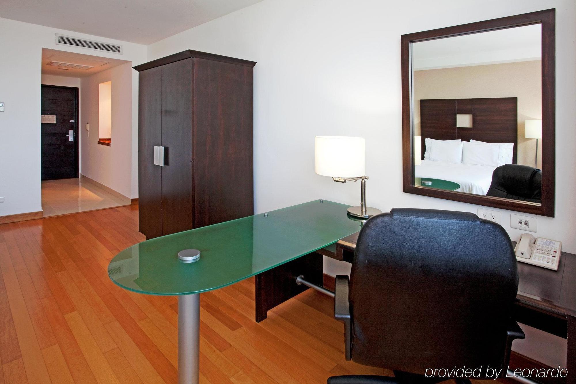 Holiday Inn Express Villahermosa By Ihg Номер фото
